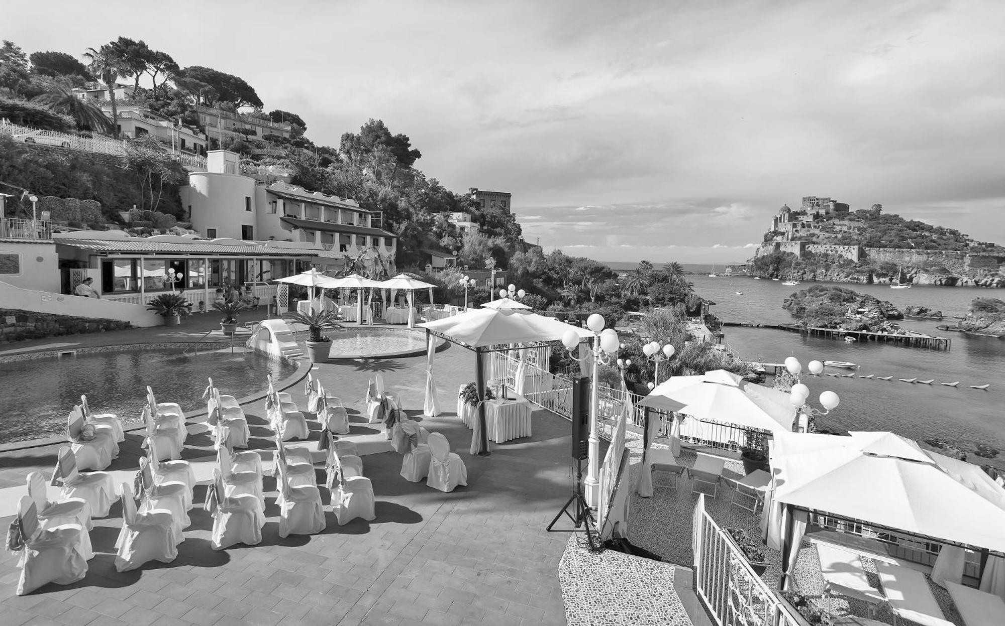 Strand Hotel Delfini Ischia Exterior foto