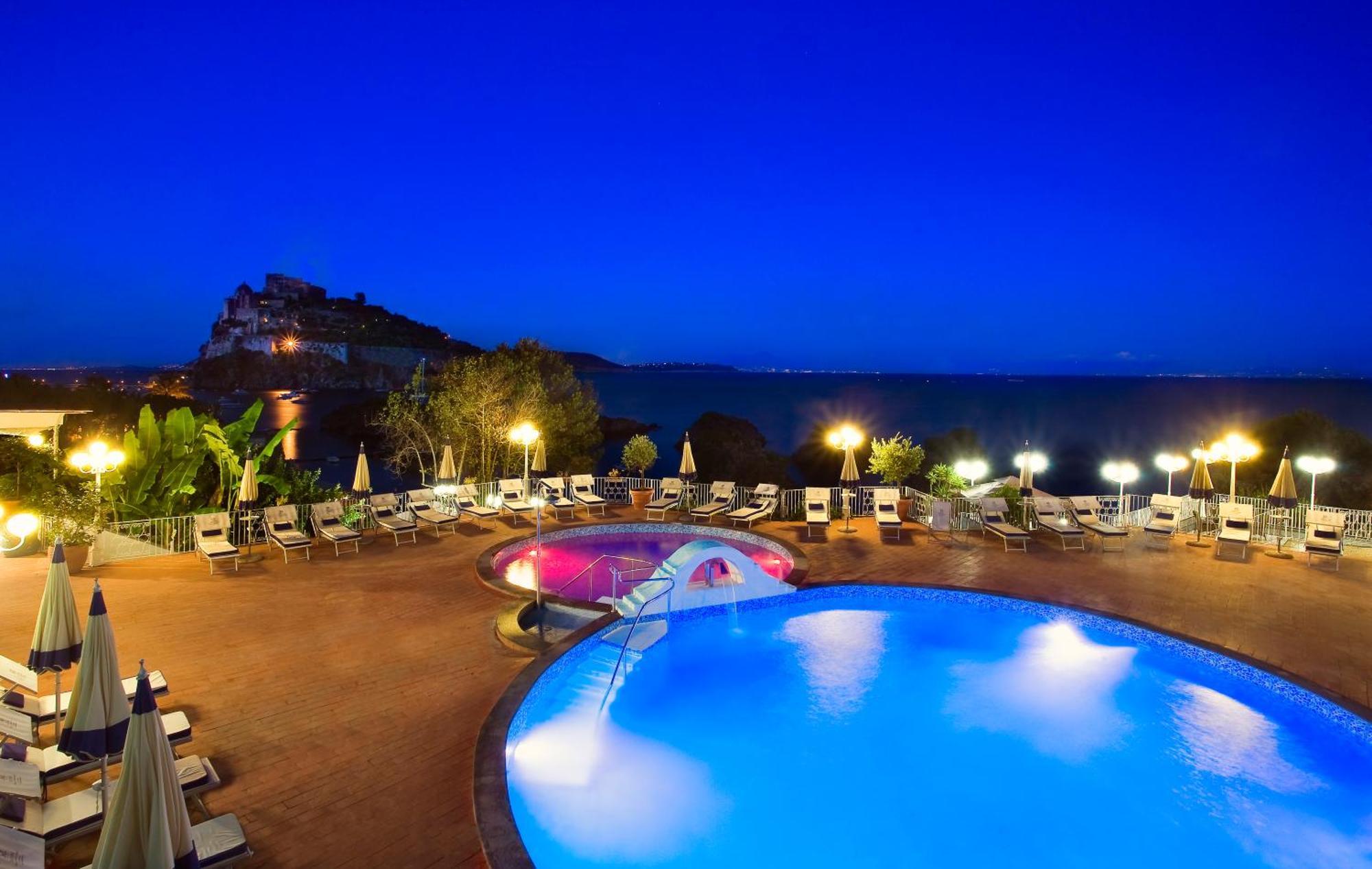 Strand Hotel Delfini Ischia Exterior foto